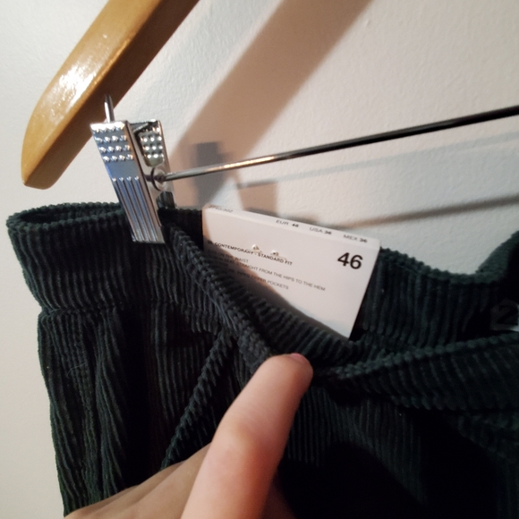 Zara Green Corduroy Pants - Picture 3 of 4